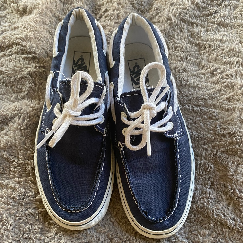 Men’s Boat Vans
